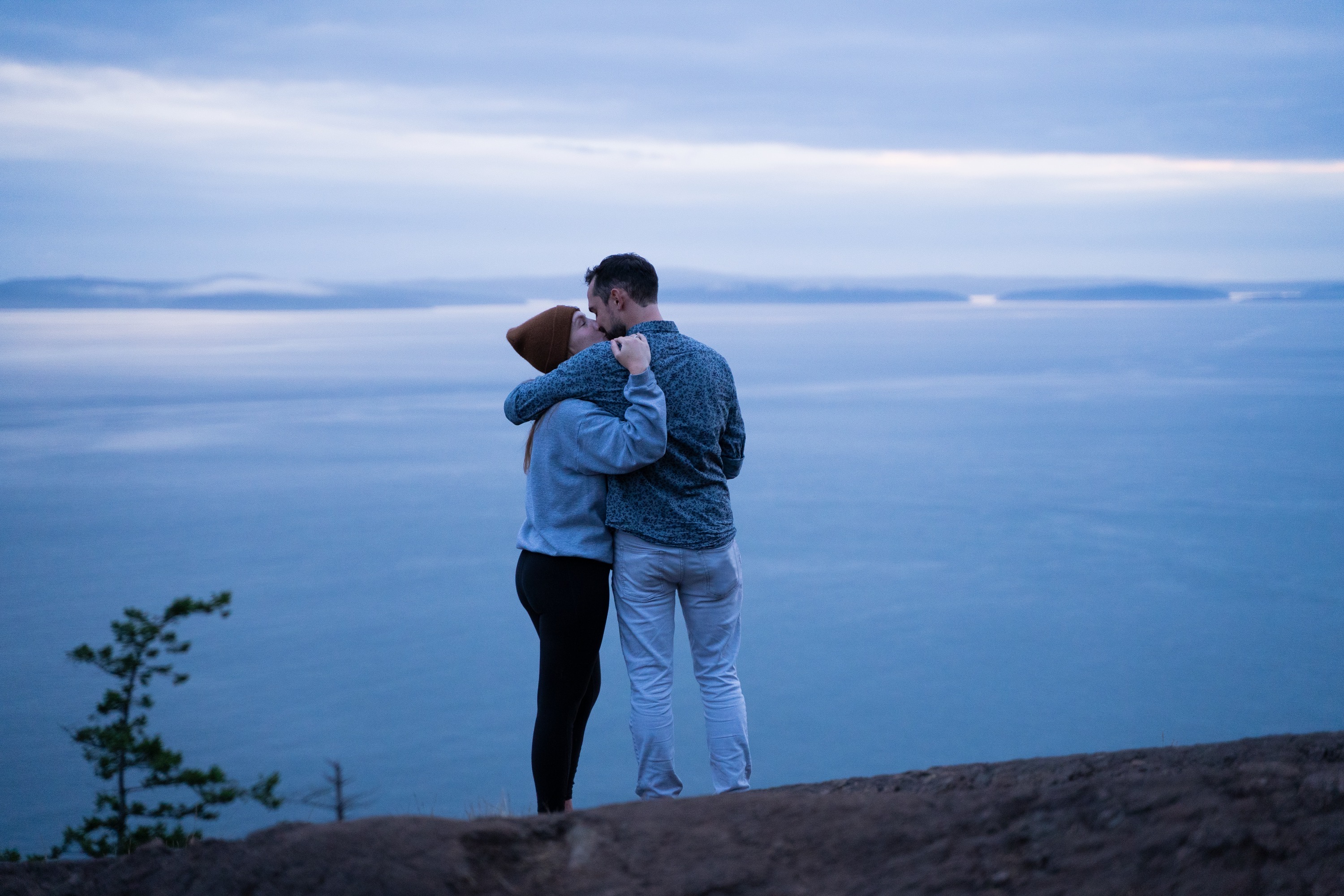 Kiss proposal